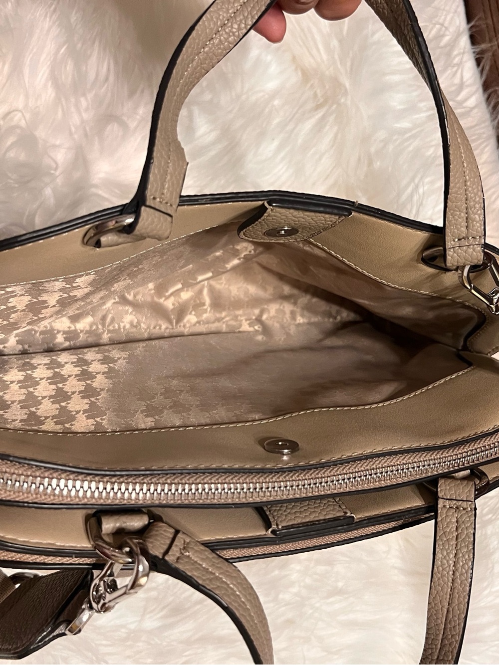 Karl Lagerfeld taupe satchel with playful decals - Picture 11 of 15